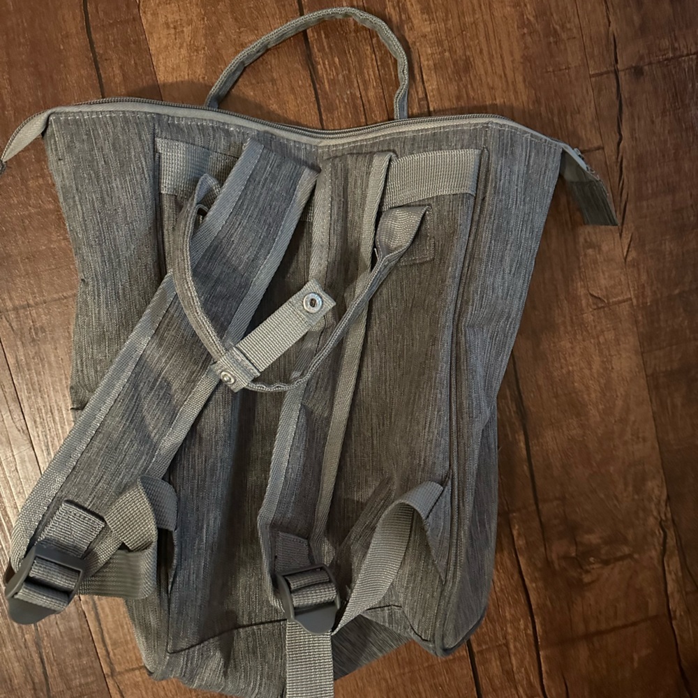 Diaper bag - Picture 3 of 4